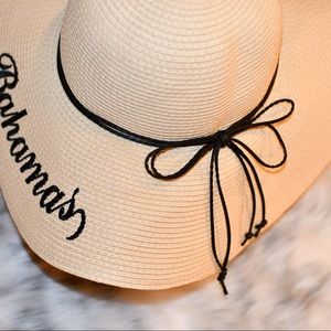 Beautiful beach hat from Bahamas